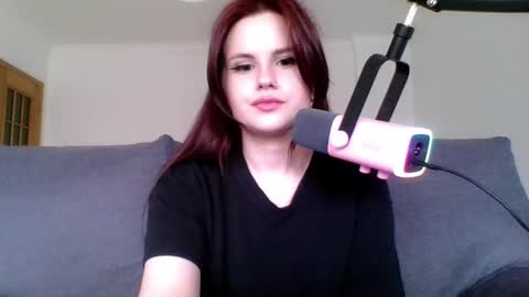 Snapshot of dellacrush_ chatting on March 2025 04:10:01 PM dellacrush_ online show from March 2025 04:10:01 PM