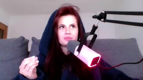 Snapshot of dellacrush_ chatting on March 2025 06:00:01 PM dellacrush_ online show from March 2025 06:00:01 PM