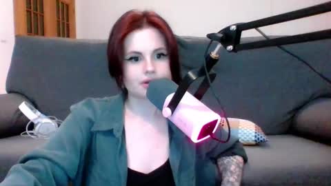 Snapshot of dellacrush_ chatting on March 2025 09:14:02 PM dellacrush_ online show from March 2025 09:14:02 PM