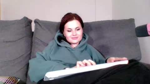 Snapshot of dellacrush_ chatting on March 2025 06:23:01 PM dellacrush_ online show from March 2025 06:23:01 PM