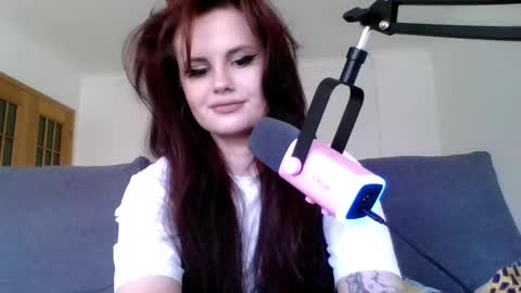 Snapshot of dellacrush_ chatting on March 2025 02:51:02 PM dellacrush_ online show from March 2025 02:51:02 PM