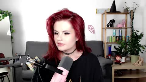 Snapshot of dellacrush_ chatting on September 2025 05:25:02 PM dellacrush_ online show from September 2025 05:25:02 PM