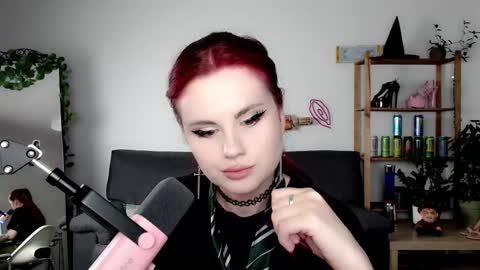 Snapshot of dellacrush_ chatting on September 2025 06:42:01 PM dellacrush_ online show from September 2025 06:42:01 PM