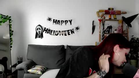 Snapshot of dellacrush_ chatting on October 2025 04:40:02 PM dellacrush_ online show from October 2025 04:40:02 PM