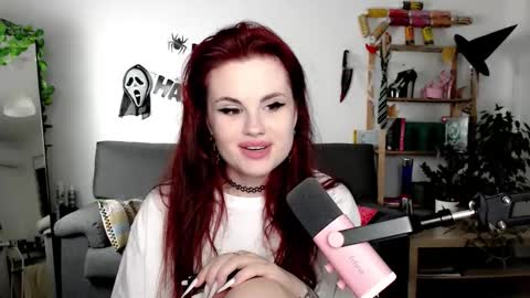 Snapshot of dellacrush_ chatting on October 2025 05:02:02 PM dellacrush_ online show from October 2025 05:02:02 PM