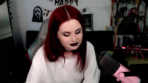 Snapshot of dellacrush_ chatting on November 2025 03:03:02 PM dellacrush_ online show from November 2025 03:03:02 PM