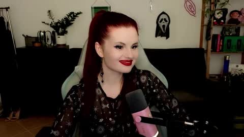 Snapshot of dellacrush_ chatting on December 2025 05:07:02 PM dellacrush_ online show from December 2025 05:07:02 PM