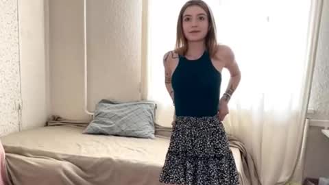 Snapshot of dellisifuentes chatting on March 2026 12:55:01 PM Sia online show from March 2026 12:55:01 PM