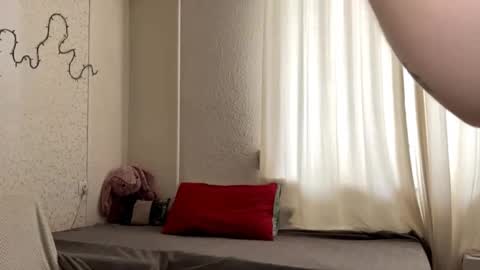 Snapshot of dellisifuentes chatting on April 2026 01:19:01 PM Sia online show from April 2026 01:19:01 PM