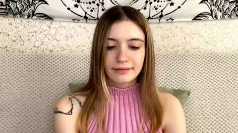 Snapshot of dellisifuentes chatting on April 2026 01:29:02 PM Sia online show from April 2026 01:29:02 PM