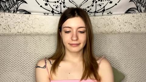 Snapshot of dellisifuentes chatting on May 2026 09:13:02 AM Sia online show from May 2026 09:13:02 AM