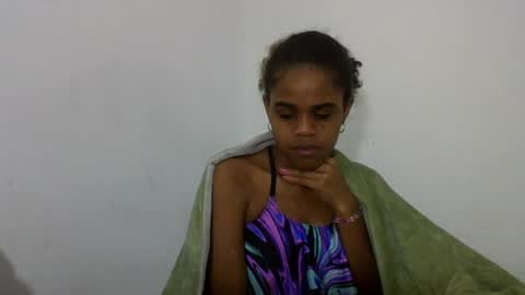 Snapshot of delphineee chatting on June 2026 06:07:01 PM delphine online show from June 2026 06:07:01 PM