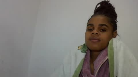 Snapshot of delphineee chatting on June 2026 04:11:01 PM delphine online show from June 2026 04:11:01 PM