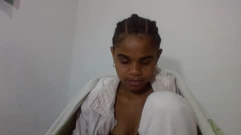 Snapshot of delphineee chatting on July 2026 08:37:01 PM delphine online show from July 2026 08:37:01 PM
