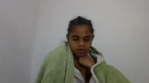 Snapshot of delphineee chatting on July 2026 07:29:02 PM delphine online show from July 2026 07:29:02 PM