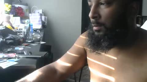 Snapshot of delta7012 chatting on April 2026 11:02:01 PM delta7012 online show from April 2026 11:02:01 PM