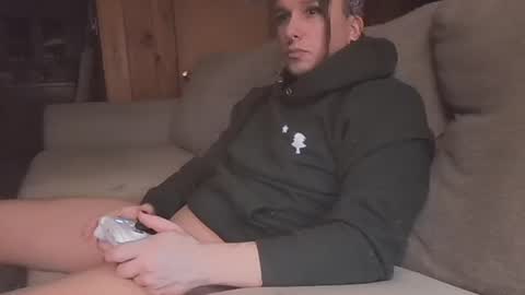 Snapshot of demelzabehr chatting on January 2025 06:33:01 AM Frankie online show from January 2025 06:33:01 AM