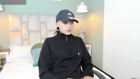 Demetra online show from January 2026 03:22:01 AM