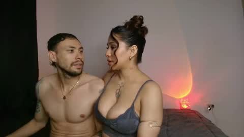 Snapshot of demian_melany_ chatting on March 2026 07:34:02 AM demian_melany_ online show from March 2026 07:34:02 AM