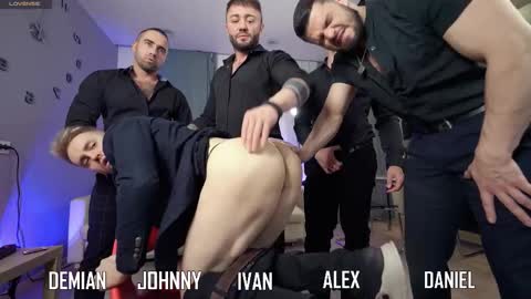 Snapshot of demianblake chatting on October 2025 03:32:02 PM demianblake online show from October 2025 03:32:02 PM