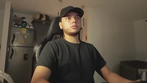 Snapshot of demonroman chatting on June 2026 05:32:02 AM Roman online show from June 2026 05:32:02 AM
