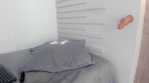 demy_ruiz online show from March 2025 06:15:02 AM