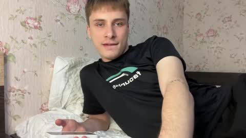 Snapshot of denflexqw chatting on April 2026 05:04:02 PM denflexqw online show from April 2026 05:04:02 PM