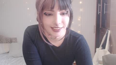 Snapshot of deni_bloom chatting on June 2026 11:42:02 PM Denisse schedule Monday to Friday 1300-1900 mexican time Saturday-maybe it could be a surprise IDEPENDENT MODEL online show from June 2026 11:42:02 PM