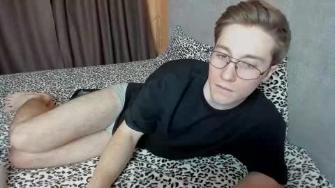 Snapshot of deni_boy99 chatting on December 2025 09:58:01 AM Deni online show from December 2025 09:58:01 AM