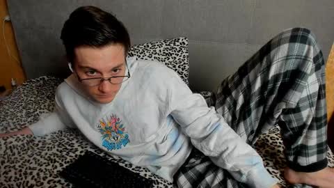 Deni online show from March 2026 07:14:01 PM