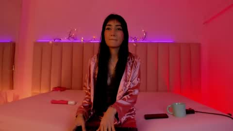 denightjones online show from April 2026 03:23:01 AM