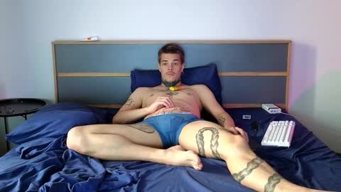 Snapshot of denis_here chatting on September 2025 02:30:01 PM Denis online show from September 2025 02:30:01 PM