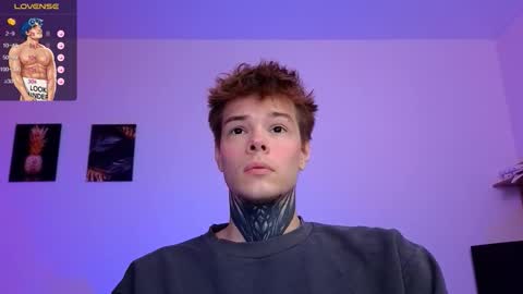 Snapshot of denis_here chatting on December 2025 07:57:02 AM Denis online show from December 2025 07:57:02 AM