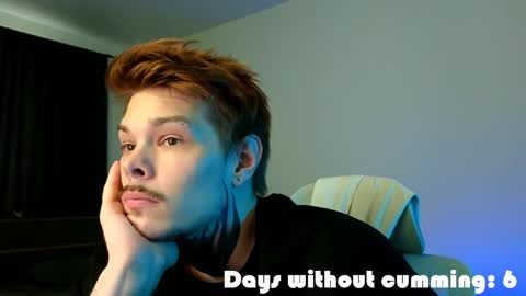 Snapshot of denis_here chatting on April 2026 09:58:02 AM Denis online show from April 2026 09:58:02 AM