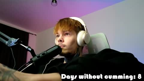 Snapshot of denis_here chatting on April 2026 11:21:03 PM Denis online show from April 2026 11:21:03 PM