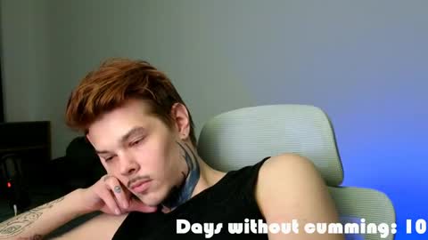 Snapshot of denis_here chatting on April 2026 03:30:02 PM Denis online show from April 2026 03:30:02 PM