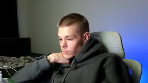 Snapshot of denis_here chatting on May 2026 12:16:02 AM Denis online show from May 2026 12:16:02 AM