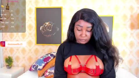 Denisse online show from February 2025 12:19:01 PM