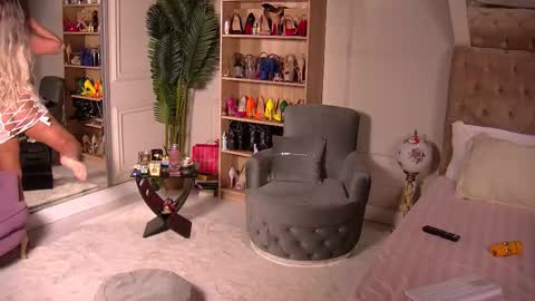 Snapshot of denisseperry chatting on December 2025 10:26:01 PM Ela online show from December 2025 10:26:01 PM