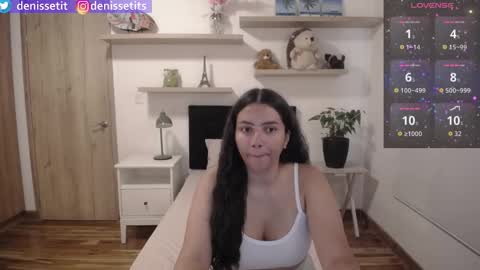 Snapshot of denissetits chatting on October 2025 02:05:01 PM online show from October 2025 02:05:01 PM