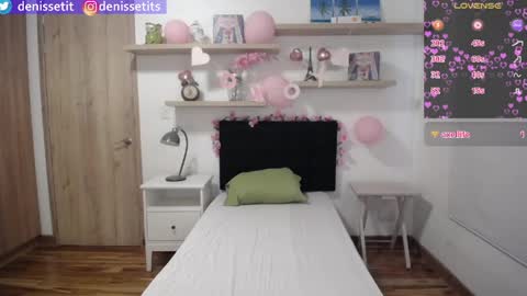    online show from April 2026 03:03:01 PM