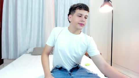 Dennis online show from April 2026 07:18:02 PM