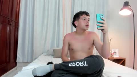 Dennis online show from April 2026 08:20:02 PM