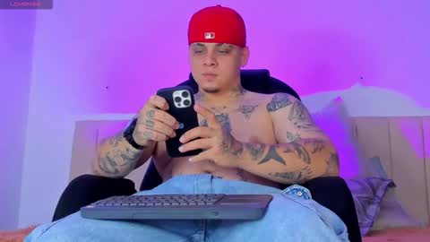 dennis munera online show from September 2025 11:56:02 AM