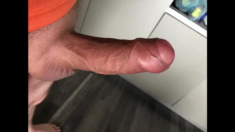 Snapshot of dennisamg chatting on November 2025 05:47:01 PM Dennis online show from November 2025 05:47:01 PM