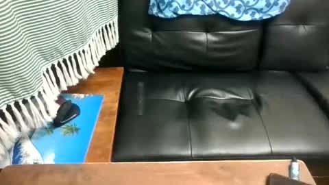 Denzel King3 online show from October 2025 07:14:01 PM