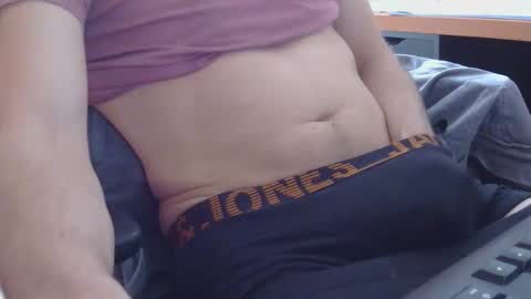 Snapshot of deraspesim chatting on April 2026 07:00:02 PM deraspesim online show from April 2026 07:00:02 PM