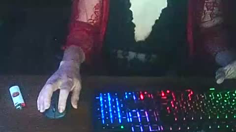 sexy l online show from October 2025 05:17:02 AM