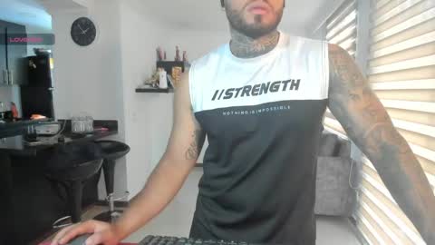Snapshot of dereckgreen chatting on June 2026 06:54:02 PM dereckgreen online show from June 2026 06:54:02 PM