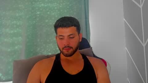 dereckhardd online show from June 2026 06:58:01 PM